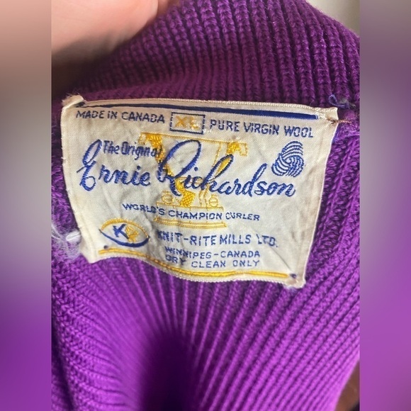 vintage knit rite Canada curling sweater - Picture 6 of 8